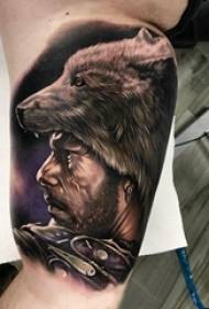 Serigala tato lengan siswa laki-laki pada gambar tato karakter tato serigala
