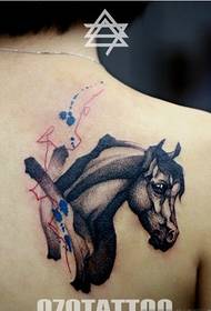 takaisin klassinen mustavalkoinen hevonen tatuointi kuva