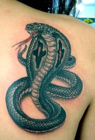背部超可愛蛇紋身