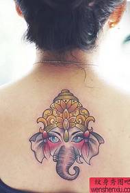Leđa žene, slon, tetovaža, tetovaža
