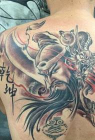 man back Fashion Guan Gong tattoo modely kiʻi i nā kiʻi