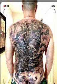 modni moški polni hrbet Sun Wukong tattoo vzorec slika