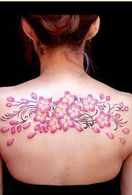 kecantikan belakang gambar tato ceri cantik