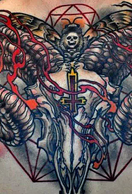 immagine del tatuaggio dell'antilope bella di colore posteriore