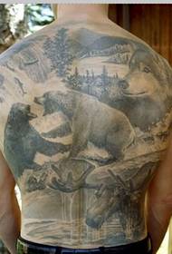 utu nyuma mtindo mbadala kubeba msitu na mbwa mwitu tattoo picha