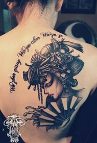imagens de tatuagem de gueixa nas costas feminina