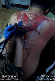 Weifeng dominador dragão vermelho tatuagem padrão