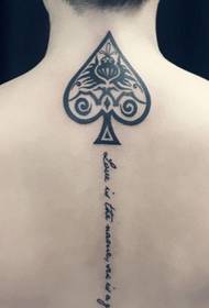 ຮູບແບບ tattoo ຈົດ ໝາຍ ສະບັບ ໃໝ່ totem spades
