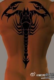 Patrón de tatuaje de pinzas: Patrón de tatuaje de pinzas de tótem posterior