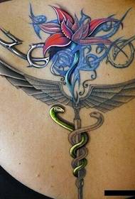 дјевојке натраг лијепо изгледа змија цвијет тетоважа узорак слика
