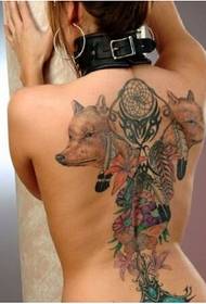 sexy femra e pasme e personalitetit të modës fotos tatuazh fox tatuazh