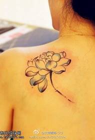 უკან Jellyfish lotus tattoo ნიმუში