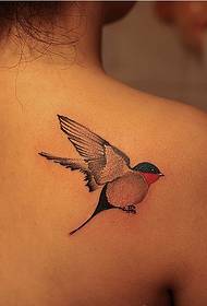 tattoo humero avis similitudinem picturae