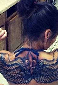skaista muguras skaistā spārna tetovējums 79927 - tauriņa skaistā pārveidošana par tauriņu