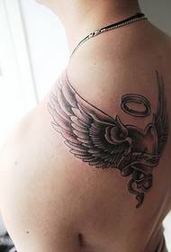 უკან სიყვარულის ფრთების tattoo ნიმუში რეკომენდირებული სურათი