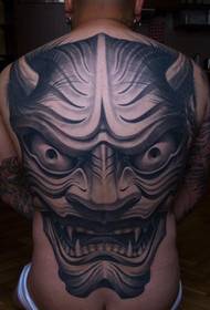 tatuaje de rostro dominador da moda