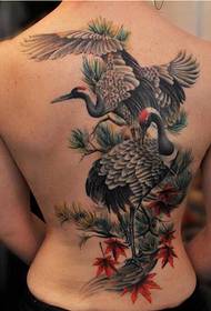 napaka klasikong fashion full back crane tattoo pattern upang masiyahan sa larawan