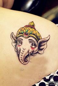 Spettacolo di tatuaggi, consiglia una schiena come un tatuaggio divino