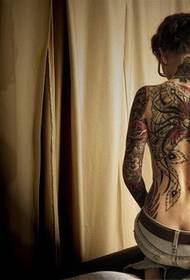 Szexi divat szépség hátsó személyiség uralkodó tetoválás kép kép