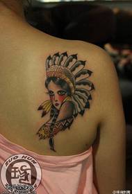 Modello di tatuaggio ragazza di colore posteriore