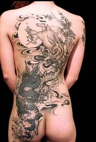 foto di moda classica schiena piena personalità drago e coniglio modello tatuaggio
