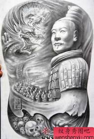 Puv rov qab Qin Shi Huang Terracotta Warriors Tattoo Duab