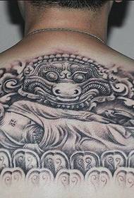 Umva we-Buddha tattoo usebenza