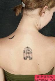 Nazaj vzorec tatoo: vzorec tatoo nazaj v kletki
