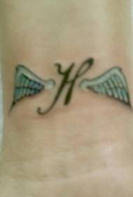 Plaukstas krāsas spārnu burtu tetovējuma raksts