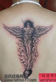 Modello di tatuaggio ali di angelo posteriore bellezza