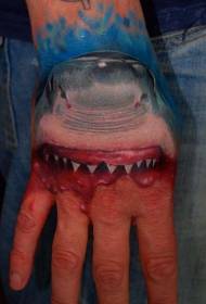 Hand-сүрөттөмө түстүү реалдуу акула кино тату үлгүсү
