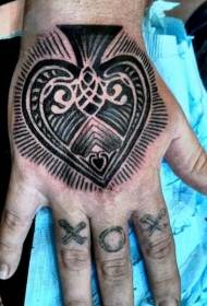 ხელით დააბრუნეთ მცირე ზომის შავი ყვავი, რომელზეც გამოსახულია ხაზის tattoo ნიმუში