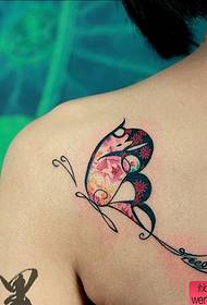 një fotografi tatuazhesh me flutur  81115 @ Modeli i tatuazheve të trëndafilave me njëbrirje u rrit