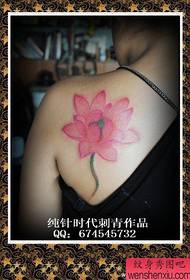 Girl's back shoulders look good pink lotus tattoo pattern
