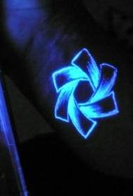 Ручни флуоресцентни шестеространи графички узорак тетоваже