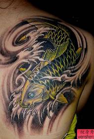 Картина за татуировка на калмари: Снимка на татуировка с цвят на гърба Калмар на татуировка