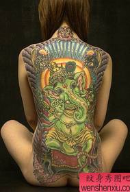 Слон тетоважа бога