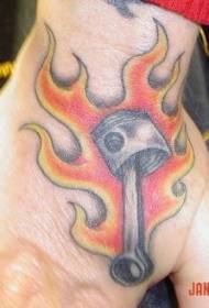 Kézzel festett világos égő vas kéz tetoválás