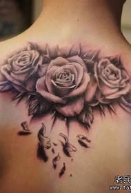 Modèle de tatouage rose gris noir