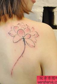 Modello tatuaggio bellissimo loto stile inchiostro bellissimo posteriore