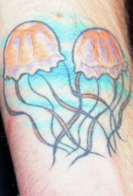 Bras couleur belle image de tatouage de méduse