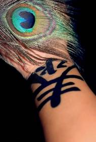 Vetgedrukt zwart Chinees tattoo-patroon