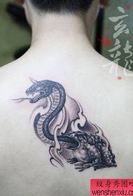 Abafana be-classic emuva i-dragonfly enhle enhle nephethini le-tattoo tattoo