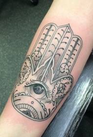 Braccio old school nero grigio fatima tatuaggio a mano