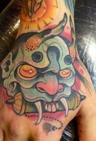 Ruky späť ázijský štýl farebný diabol avatar tetovanie vzor