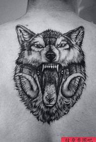 紋身秀，推薦背部狼頭紋身