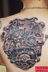 Espectáculo de tatuaje, recomiende un trabajo de tatuaje mecánico en la espalda.