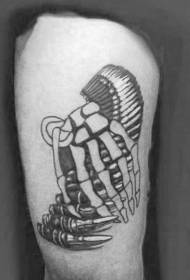 Kofshë marramendëse qift dhe zezë të bardhë dhe model tatuazhesh kombinimi plumb