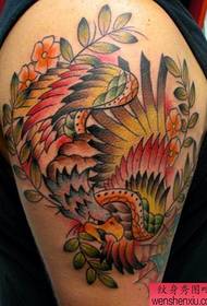 Tattoo show, anbefaler et stort arm farve tatoveringsmønster