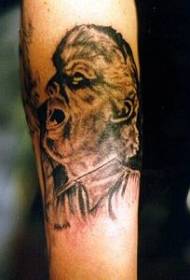 Arm demon creature tattoo patroon